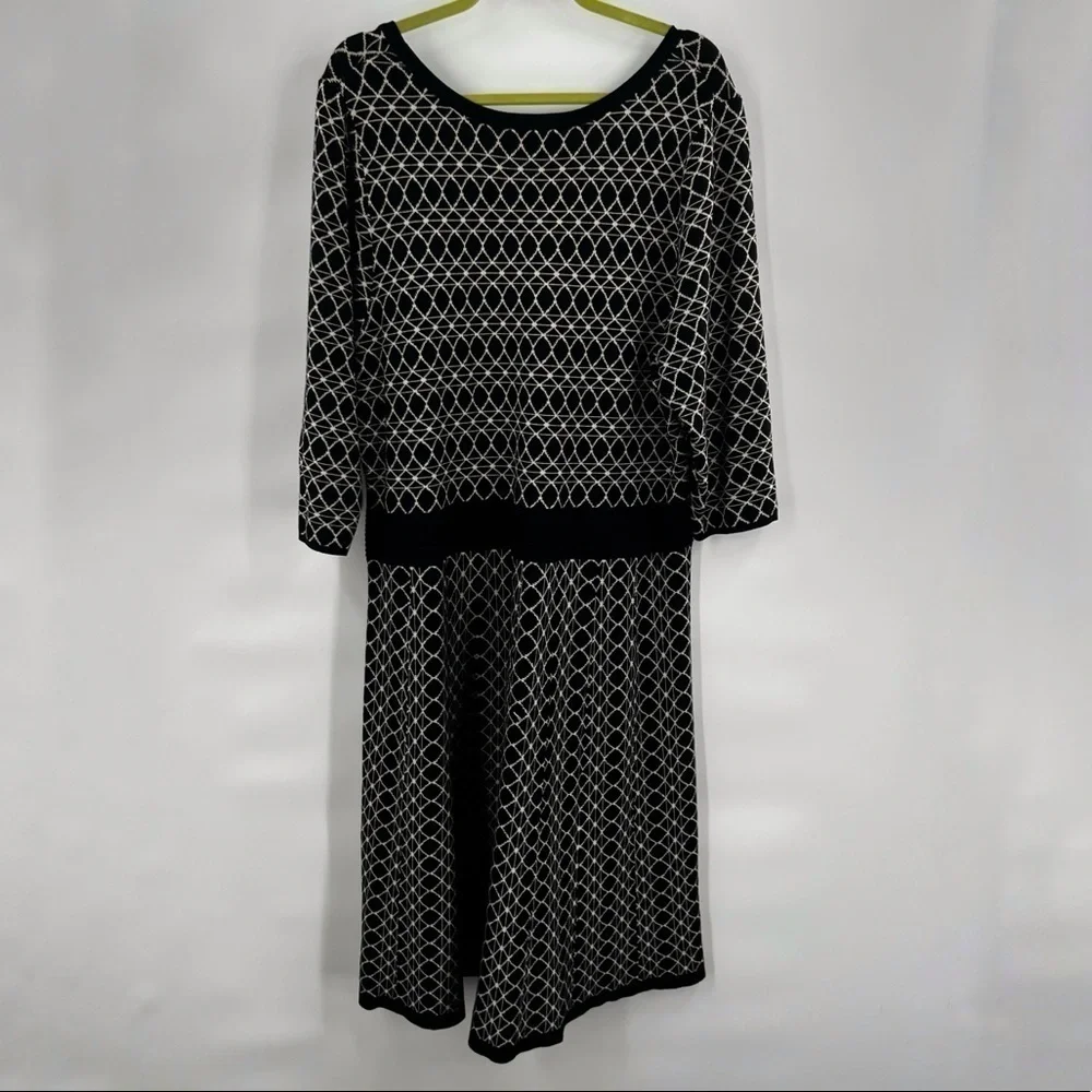 Lane Bryant sweater dress size 22/24 black white - Picture 4 of 8